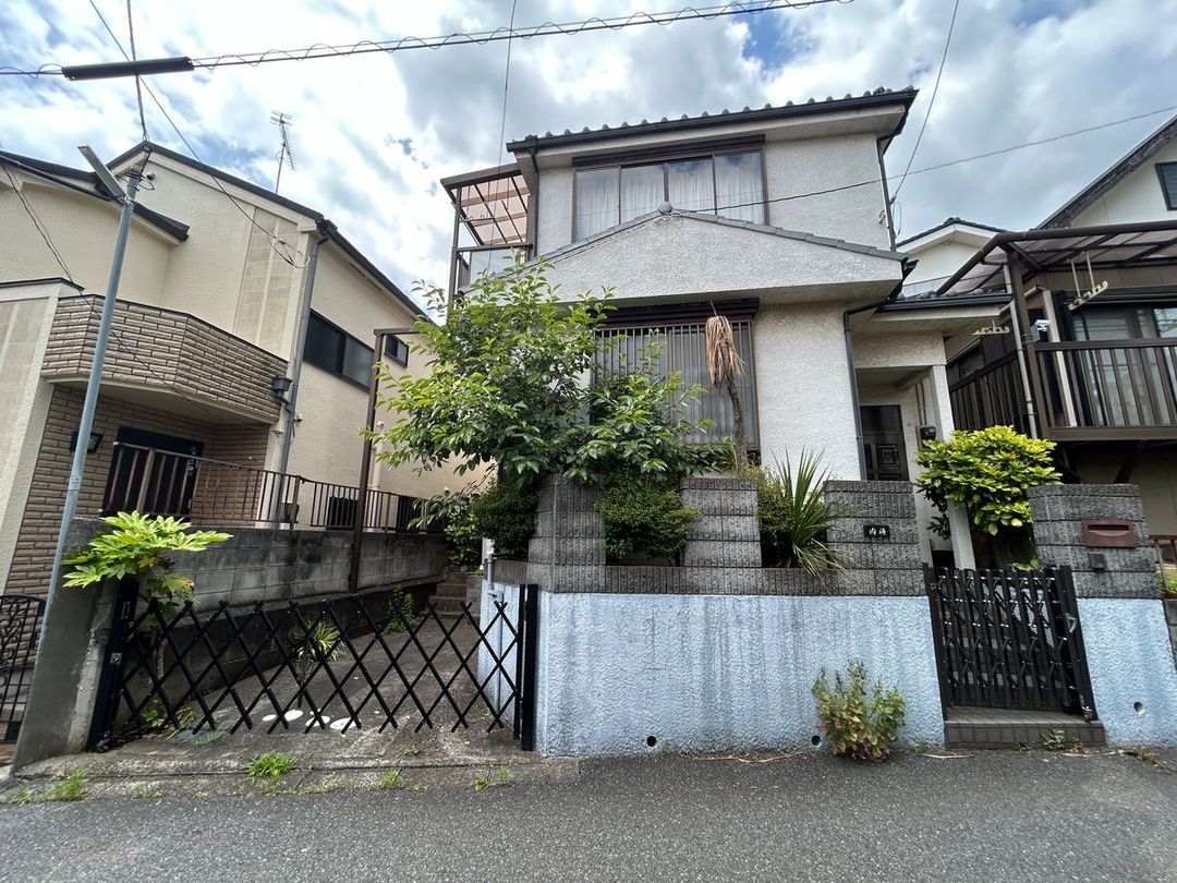 4LDK Resale House in Funabashi, Chiba Near Nishifunabashi Station - Thumbnail 2
