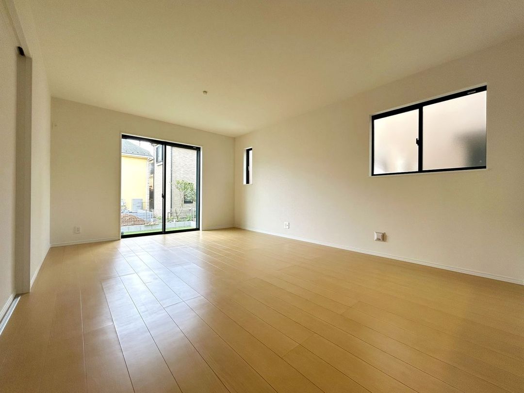 New 4LDK House in Higashiyamato, Tokyo - 93.98m² - Thumbnail 2
