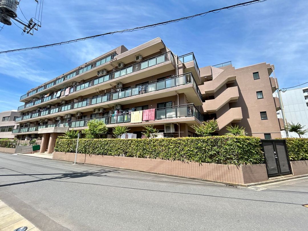 3LDK Renovated Apartment in Nakanojima, Kawasaki - Thumbnail 2