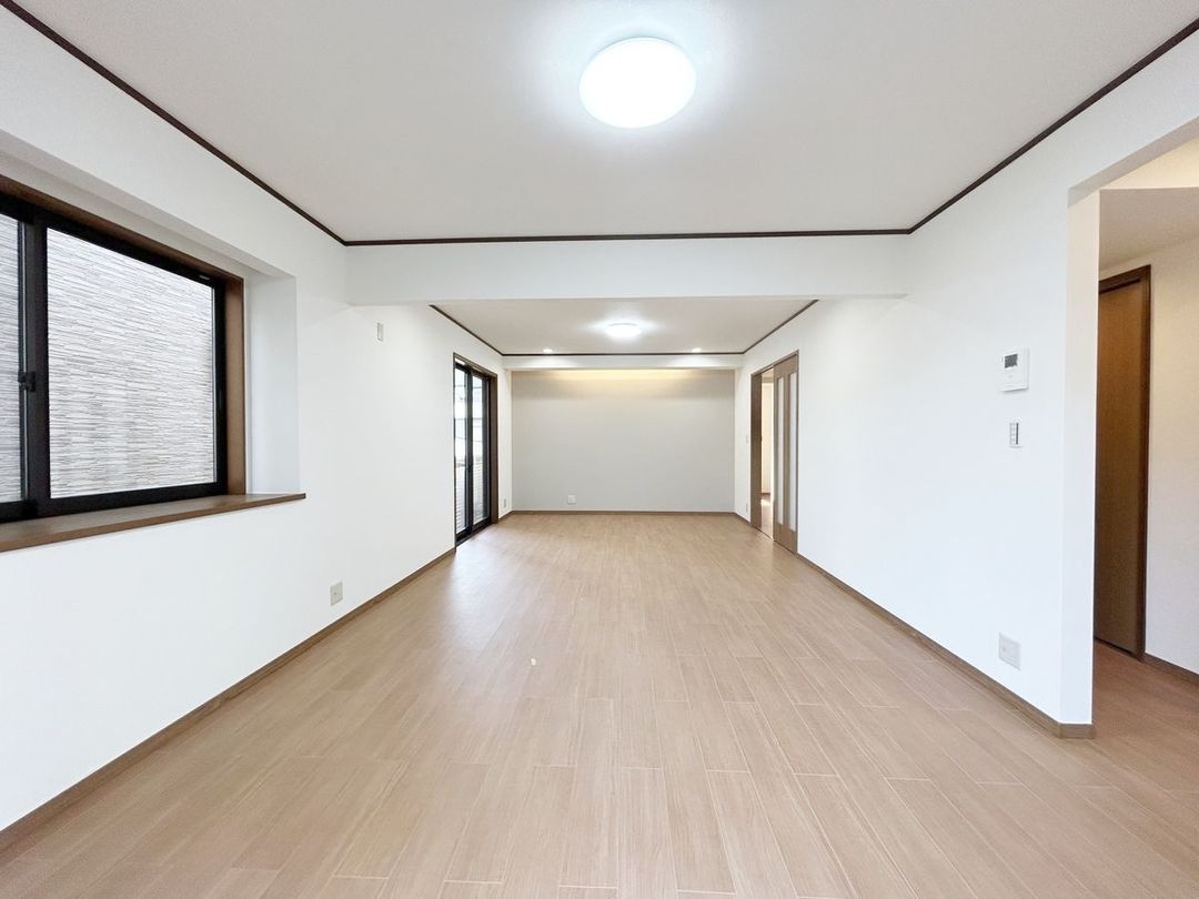 Renovated 3LDK House for Sale in Mitsuwadai, Chiba - Thumbnail 2