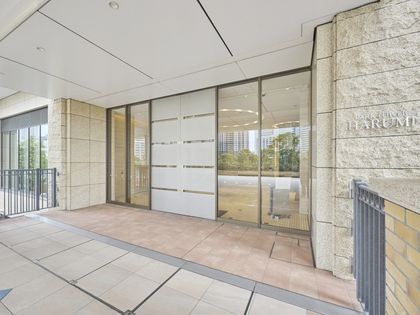 3LDK Apartment for Sale in Harumi, Chuo-ku, Tokyo - Thumbnail 3