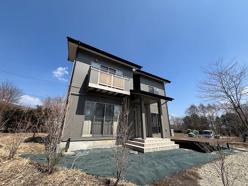4LDK Detached House in Oiwake, Karuizawa, Nagano - 129m² - Thumbnail 3