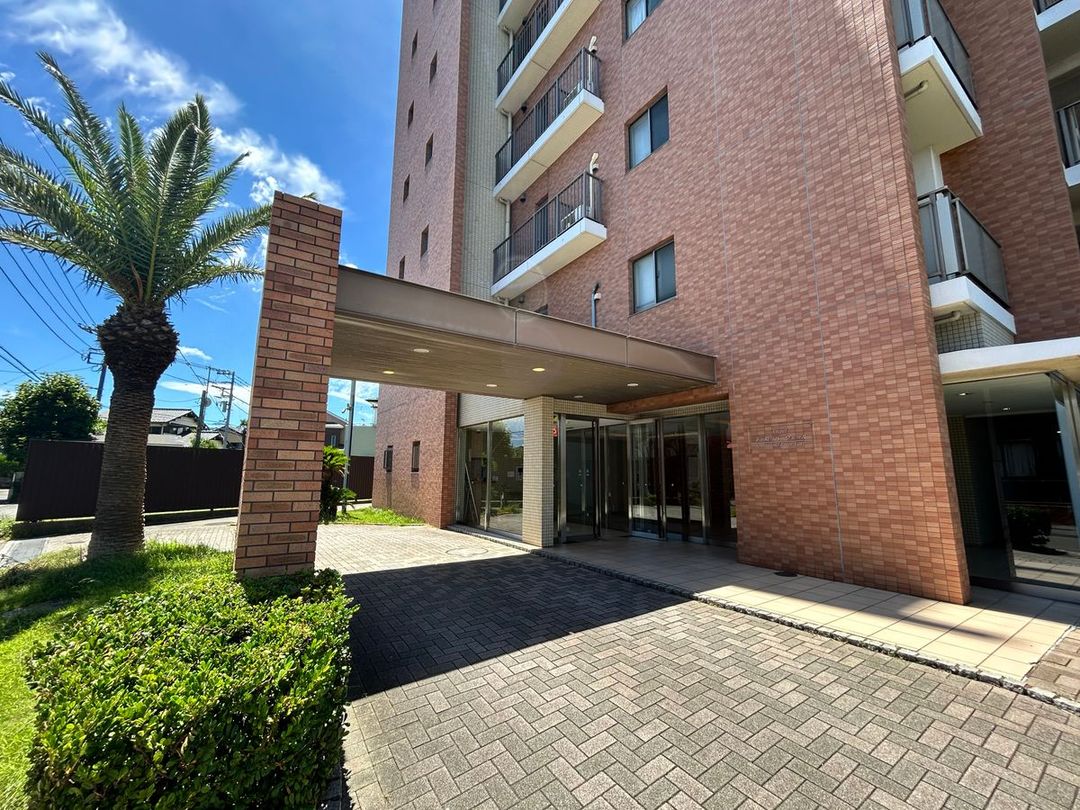 Renovated 3LDK Apartment in Angel Chigasaki River Vale, Kanagawa - Thumbnail 3