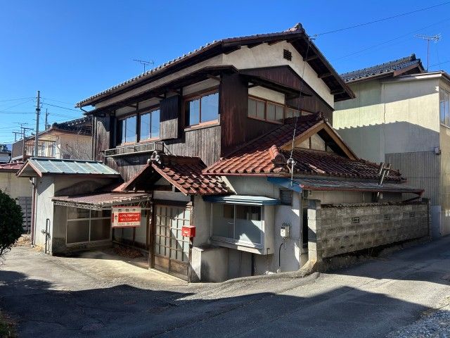 Traditional 5DK House with Garage in Ina City, Nagano - Image 1