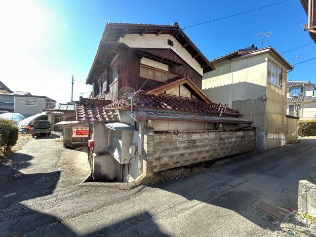 Traditional 5DK House with Garage in Ina City, Nagano - Thumbnail 2