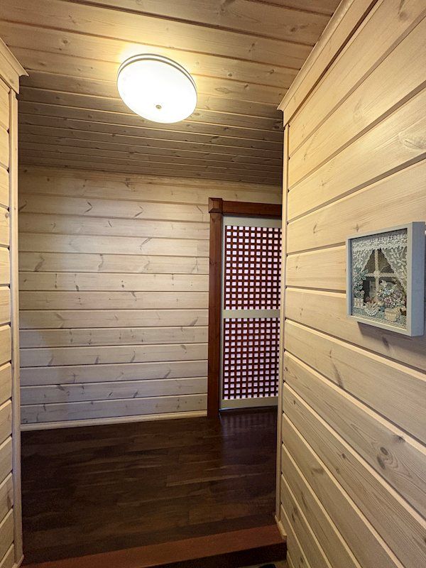 Kyu-Karuizawa Log House 2LDK 112m² with Wood Stove - Thumbnail 3