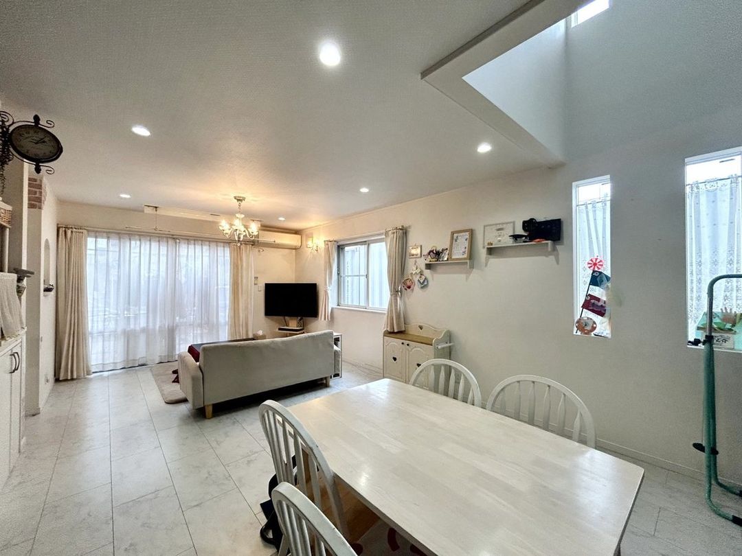 Detached House for Sale in Misato City, Saitama - 2SLDK All-Electric Home - Thumbnail 2