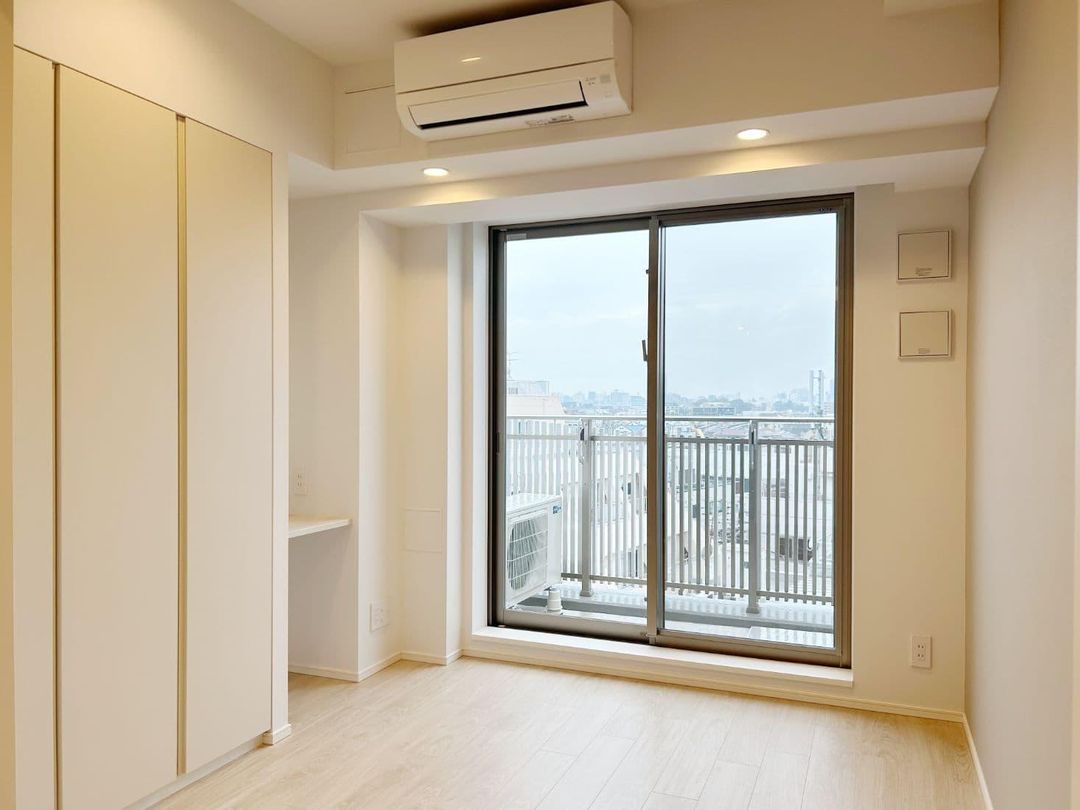 1DK Designer Apartment Near Yutenji Station, Meguro - Thumbnail 3