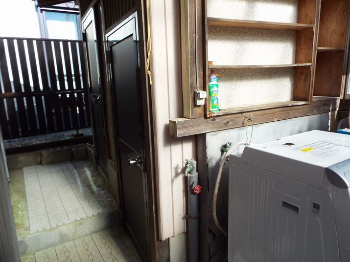 Traditional 6DK House for Sale in Hamamatsu's Rural Tenryu District - Thumbnail 4