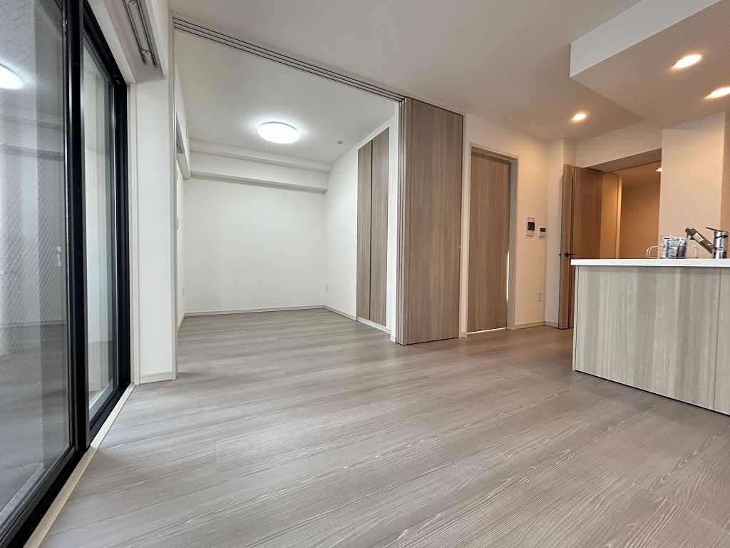 2LDK Apartment for Sale in Hakata Ward, Fukuoka City - Thumbnail 2