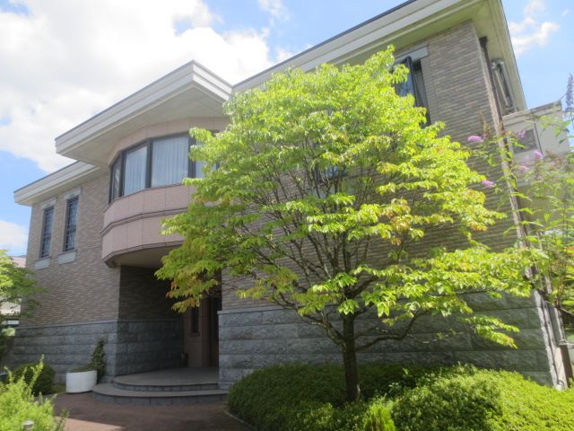 9LDK Family Home on 1335 sqm Land in Suwa City, Nagano - Thumbnail 4