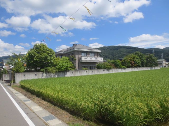 9LDK Family Home on 1335 sqm Land in Suwa City, Nagano - Thumbnail 3