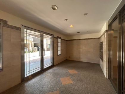 4LDK Apartment for Sale in Sumiyoshi-ku, Osaka - 84.93 sqm - Thumbnail 2