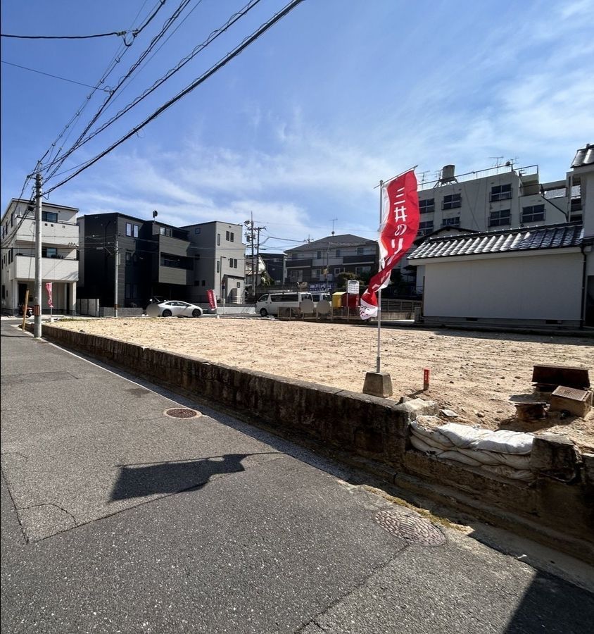 New House in Hiroshima Minami Ward, Shinonome-Honcho 3-chome - Thumbnail 2