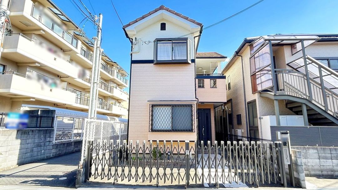 3LDK Detached House for Sale in Ibaraki City, Osaka - Thumbnail 2