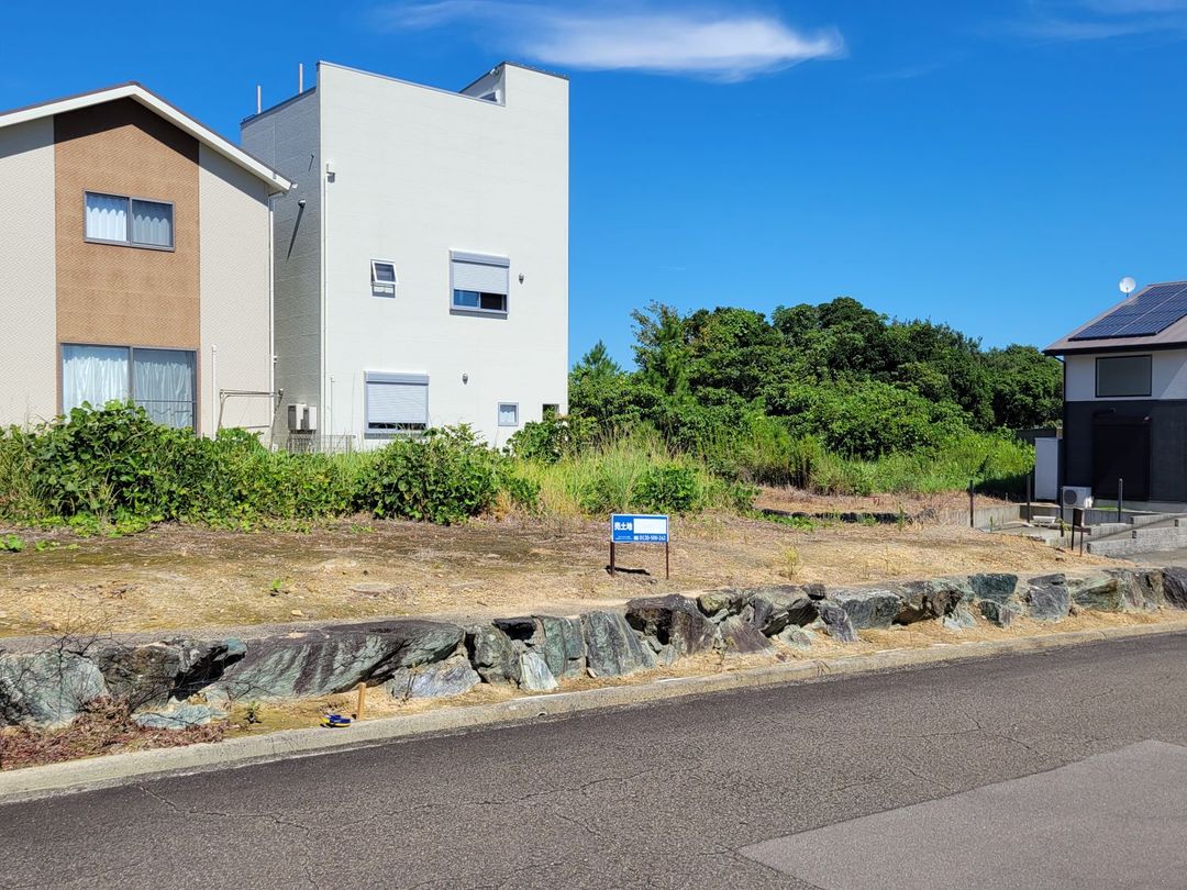 Building Lot for Sale in Shirahama, Wakayama 100.35 sqm - Thumbnail 2