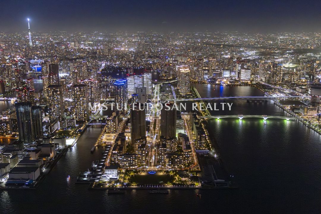 1LDK Apartment in HARUMI FLAG Sun Village T Tower, Chuo, Tokyo - Thumbnail 2