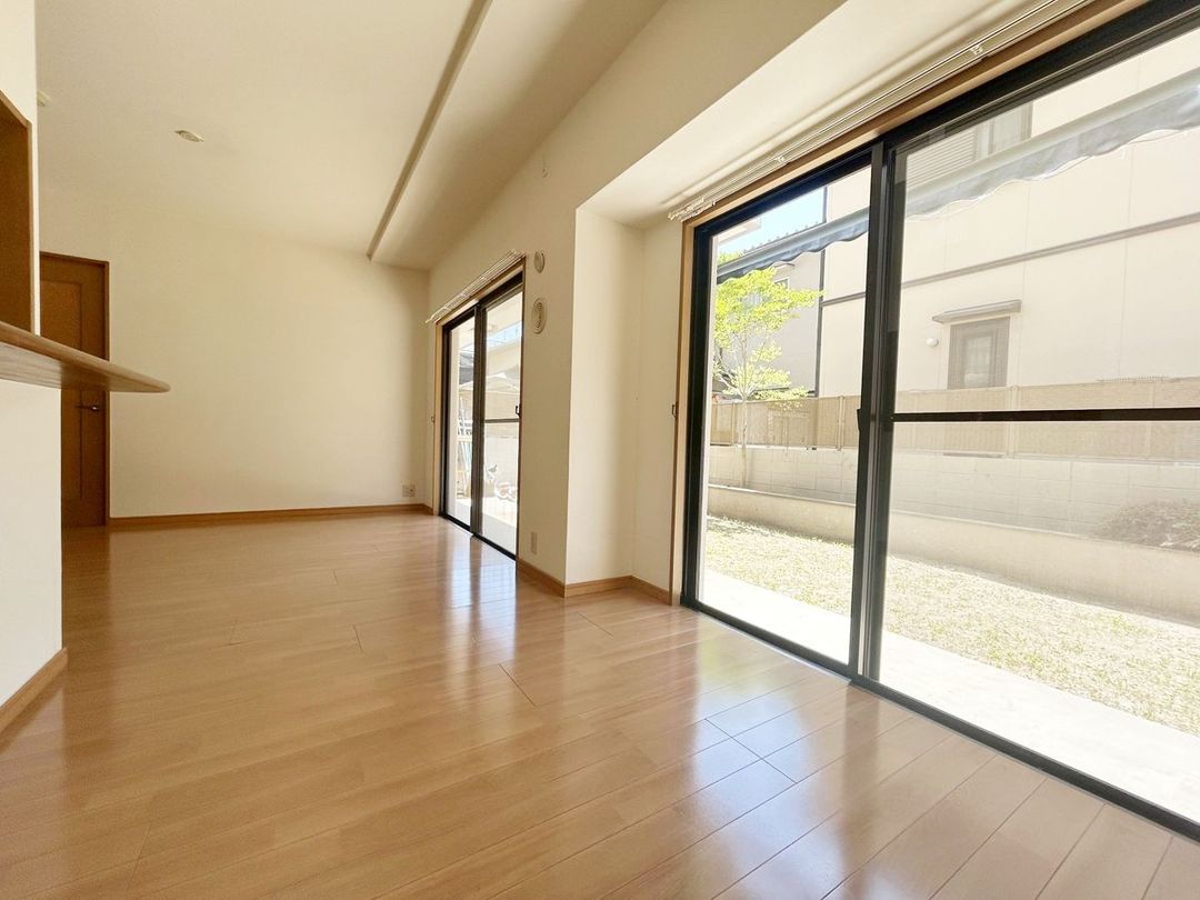 4LDK Apartment for Sale in Jonan Ward, Fukuoka City - Thumbnail 2