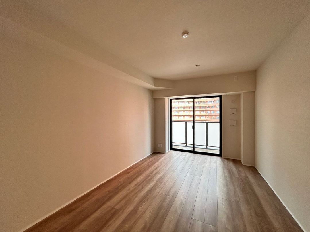 New 2LDK Apartment in Yoyogi, Shibuya, Tokyo - Thumbnail 2