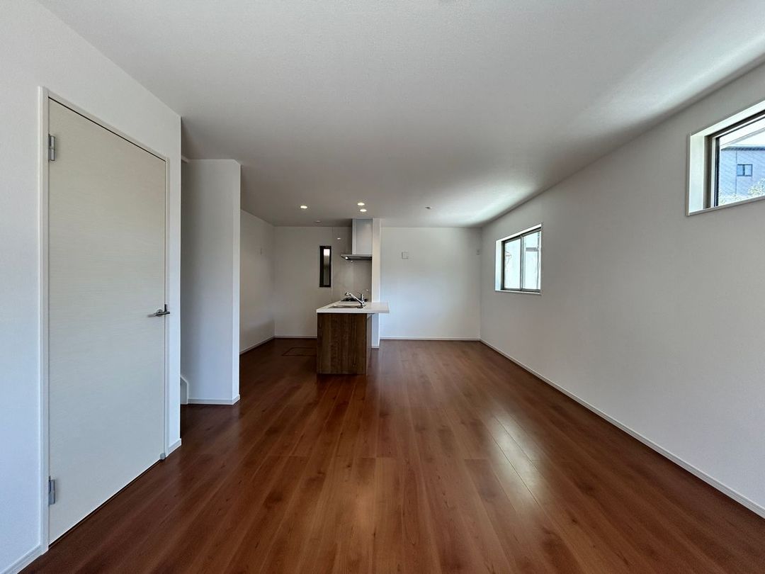 New 4LDK House for Sale in Sakai, Osaka - 93.56 sqm - Thumbnail 2