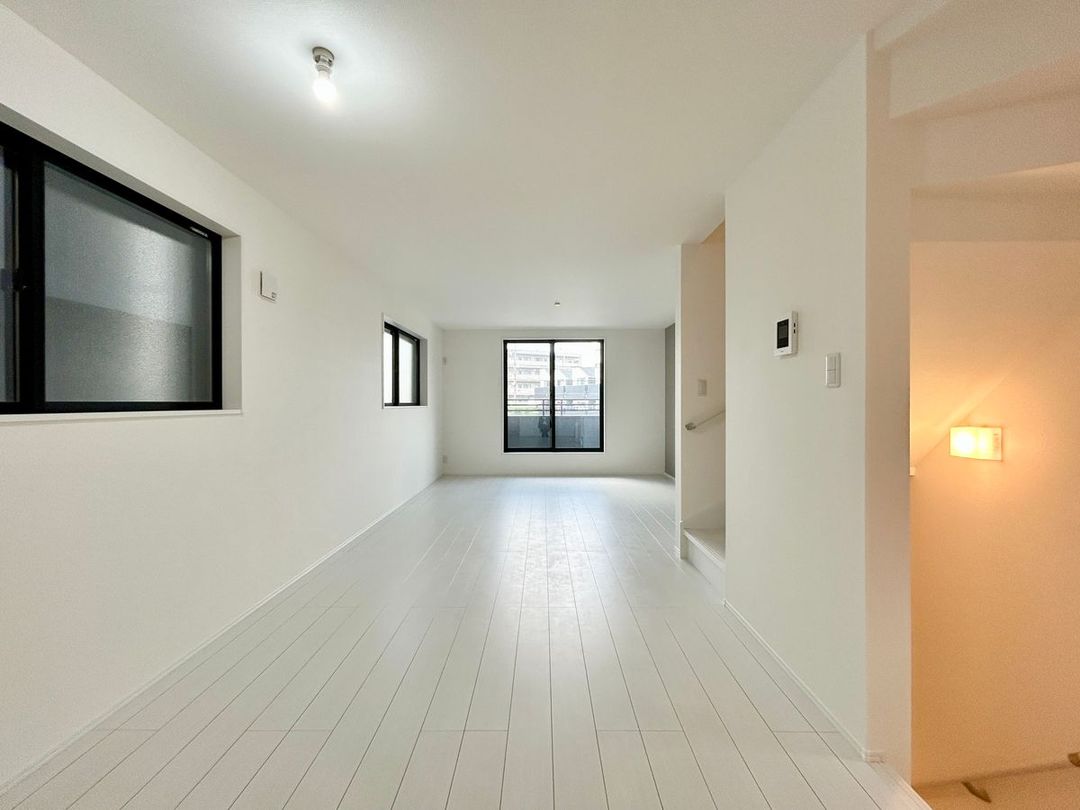 New 3SLDK House for Sale in Nakahara-ku, Kawasaki - Thumbnail 2