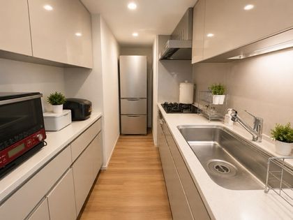 2LDK Apartment for Sale in Park Tower Kachidoki South, Chuo, Tokyo - Thumbnail 2