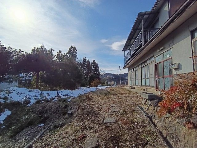 6K Traditional House with Large Garden in Nagano City - Thumbnail 2