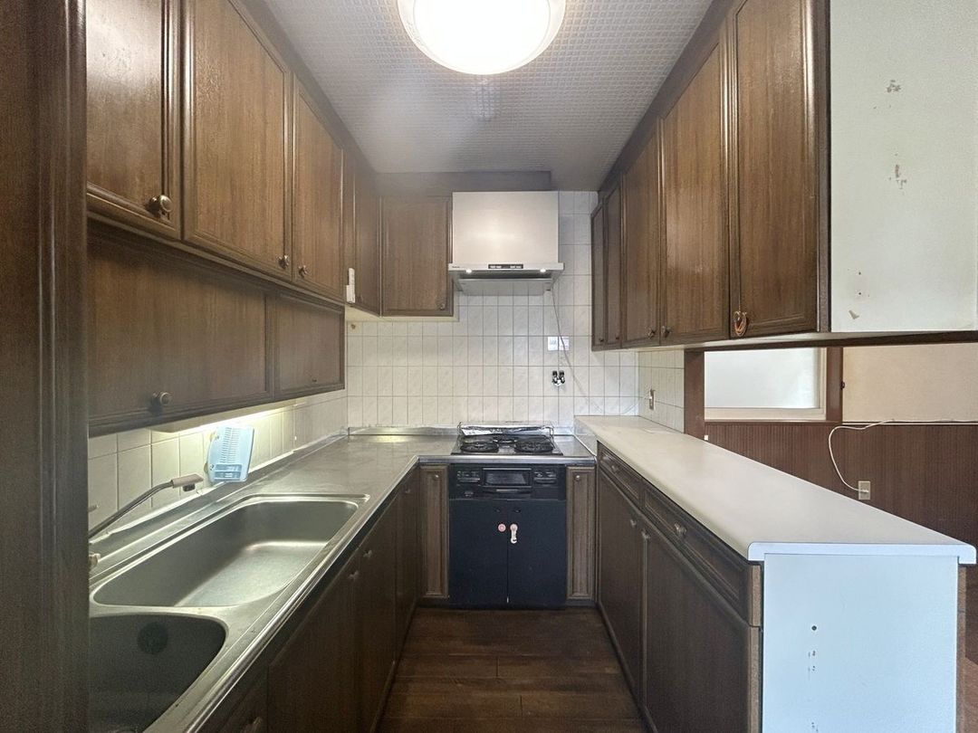 4LDK Detached House for Sale in Asahi-ku, Osaka - Thumbnail 2