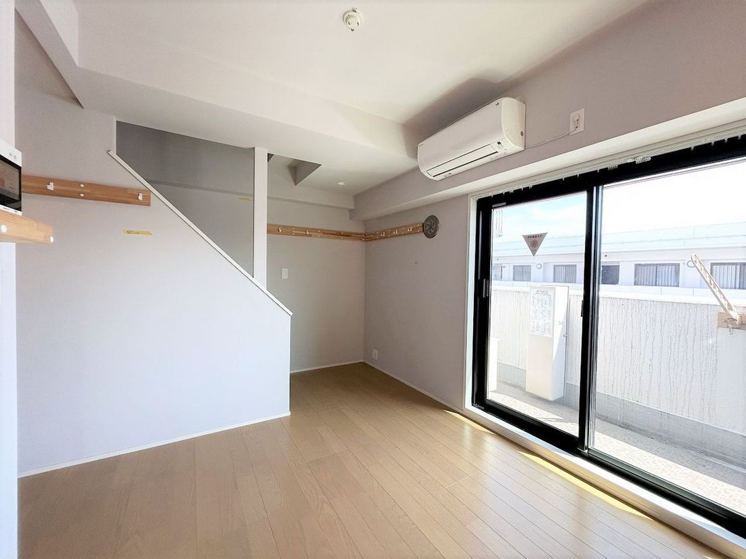 1LDK Condo Near Tokorozawa Station, Yokohama | Fully Renovated - Thumbnail 2