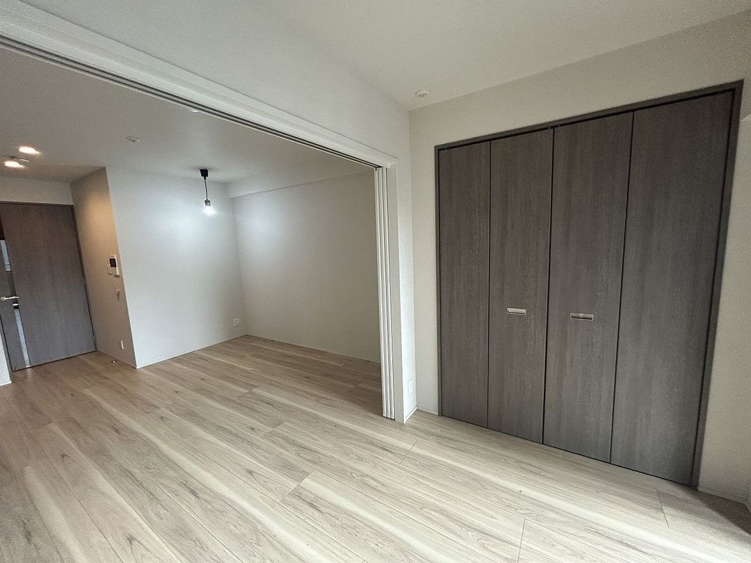 1LDK Apartment for Sale in Chuo Ward, Fukuoka City - Thumbnail 2