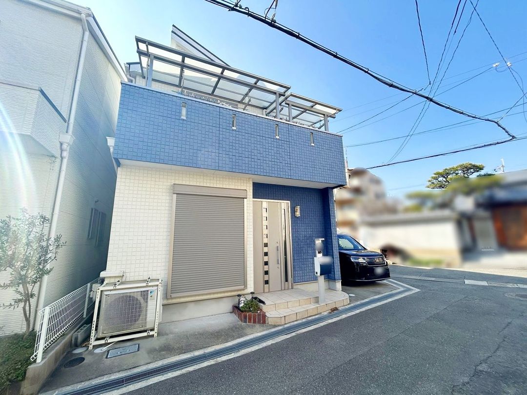 3SLDK Detached House for Sale in Toyonaka, Osaka - Thumbnail 2
