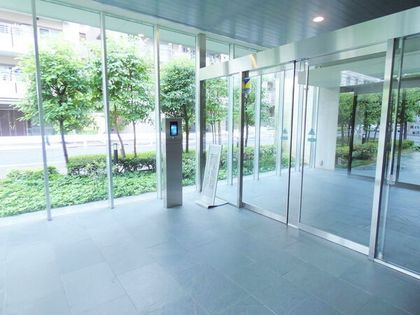 3LDK Apartment for Sale in Koto Ward, Tokyo - 70.89 sqm - Thumbnail 4