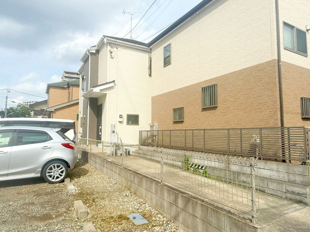 4LDK Resale House in Adachi-ku, Tokyo - 92.33 sqm - Thumbnail 2