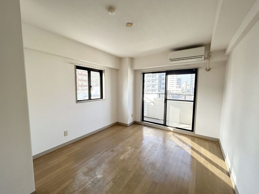 1K Apartment for Sale in Kyomachi, Okayama City - Thumbnail 2