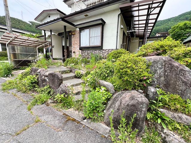 7SLDK House for Sale in Suwa, Nagano - 4.3 Million Yen - Thumbnail 3