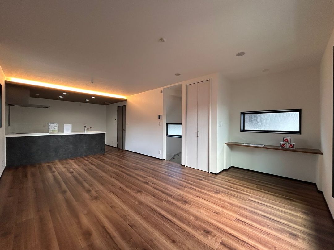 New 3LDK House for Sale in Warabi, Saitama - Thumbnail 2