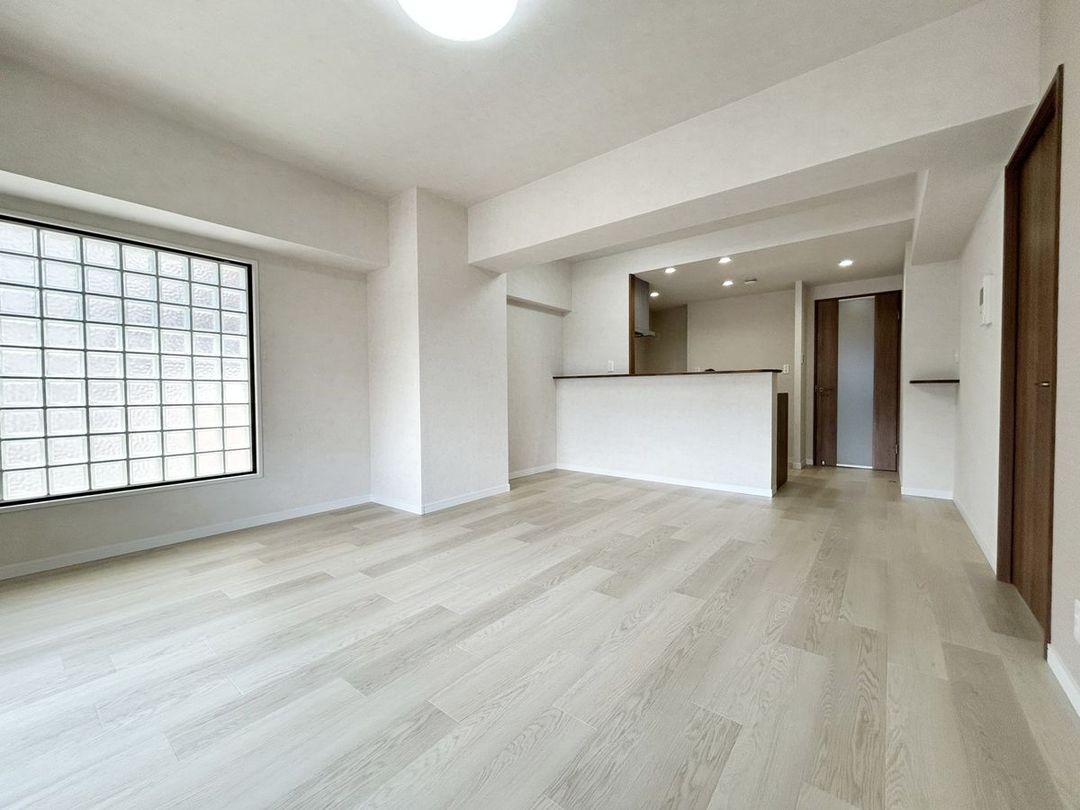 3LDK Apartment for Sale in Hakozaki, Fukuoka City - Thumbnail 2