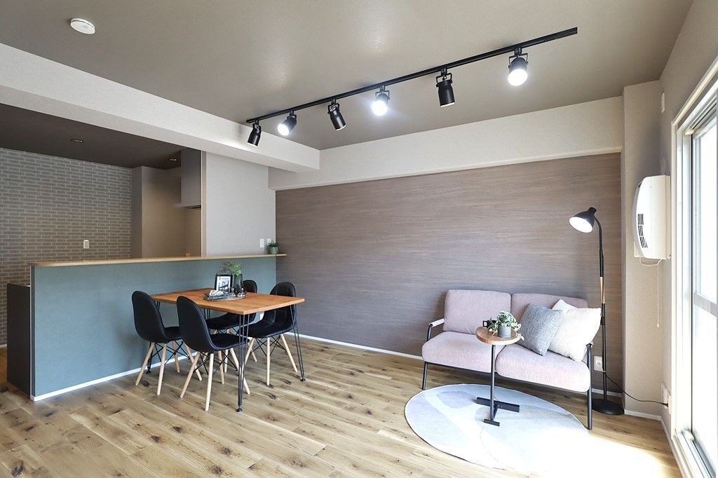 3LDK Apartment for Sale in Benten, Minato Ward, Osaka - Thumbnail 2