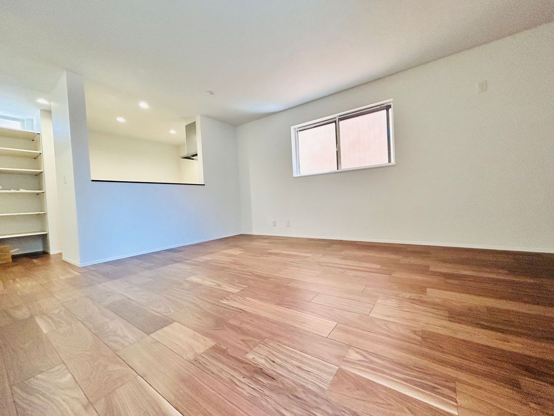 New 4LDK House 4 min from Kami-Shinjo Station, Osaka - Thumbnail 2