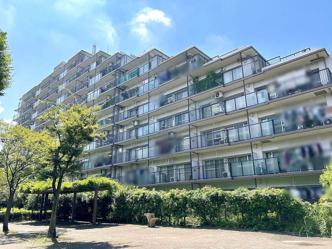 3LDK Apartment in Co-op Fuchu Musashino-dai, Fuchu City, Tokyo - Thumbnail 2