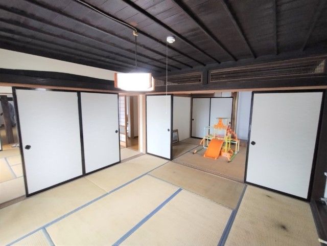 Renovated 3LDK Kominka in Nagano City with Storage Shed - Thumbnail 4