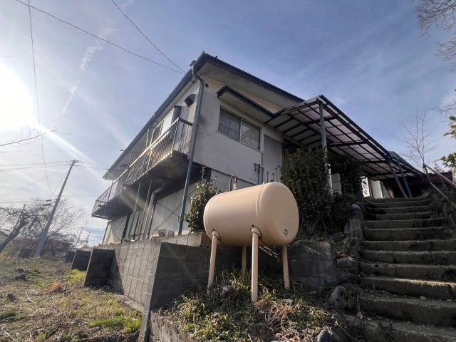 Traditional 4DK House for Sale in Suwa, Nagano - Image 1