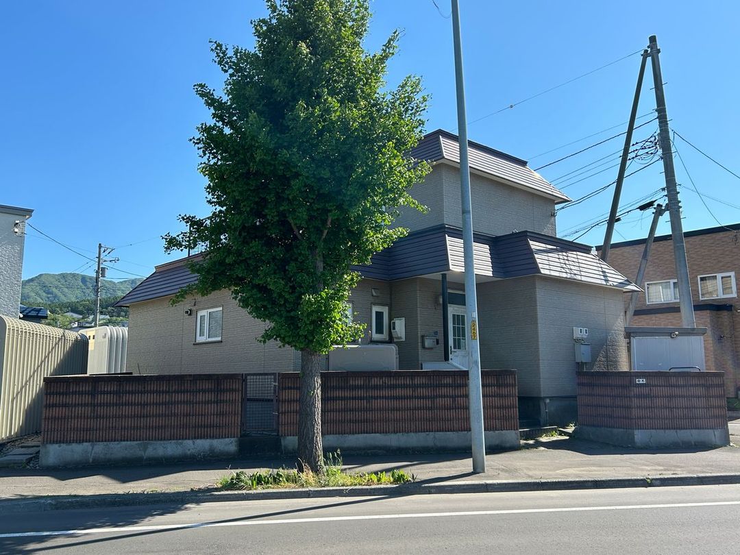 5LDK Used House for Sale in Teine-ku, Sapporo, 120.69 sqm - Thumbnail 2