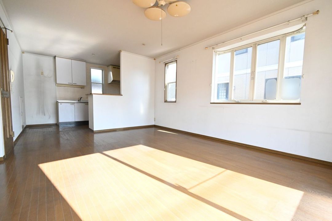 4LDK Detached House for Sale in Kurashiki, Okayama - Thumbnail 2