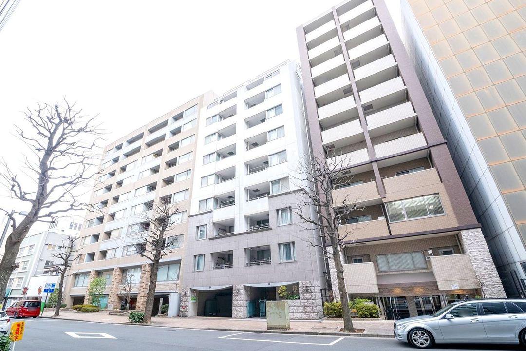 1SLDK Apartment for Sale in Naka-ku, Yokohama - 53.96 sqm - Thumbnail 2