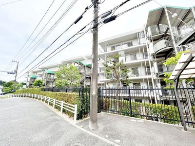 3LDK Apartment for Sale in Totsuka-ku, Yokohama with Private Garden — Apartment, Totsuka, Kanagawa