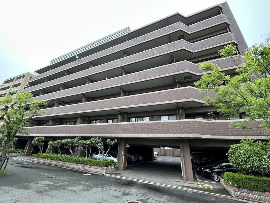3LDK Apartment for Sale in Muromi, Sawara-ku, Fukuoka City - Thumbnail 2