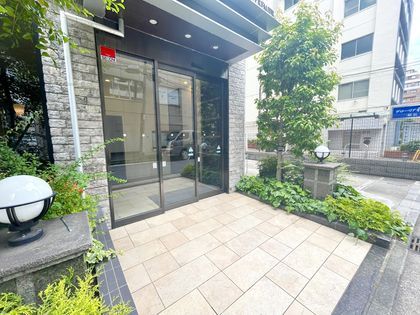 1LDK Apartment for Sale Near Yokohama Station, Kanagawa Ward - Thumbnail 2