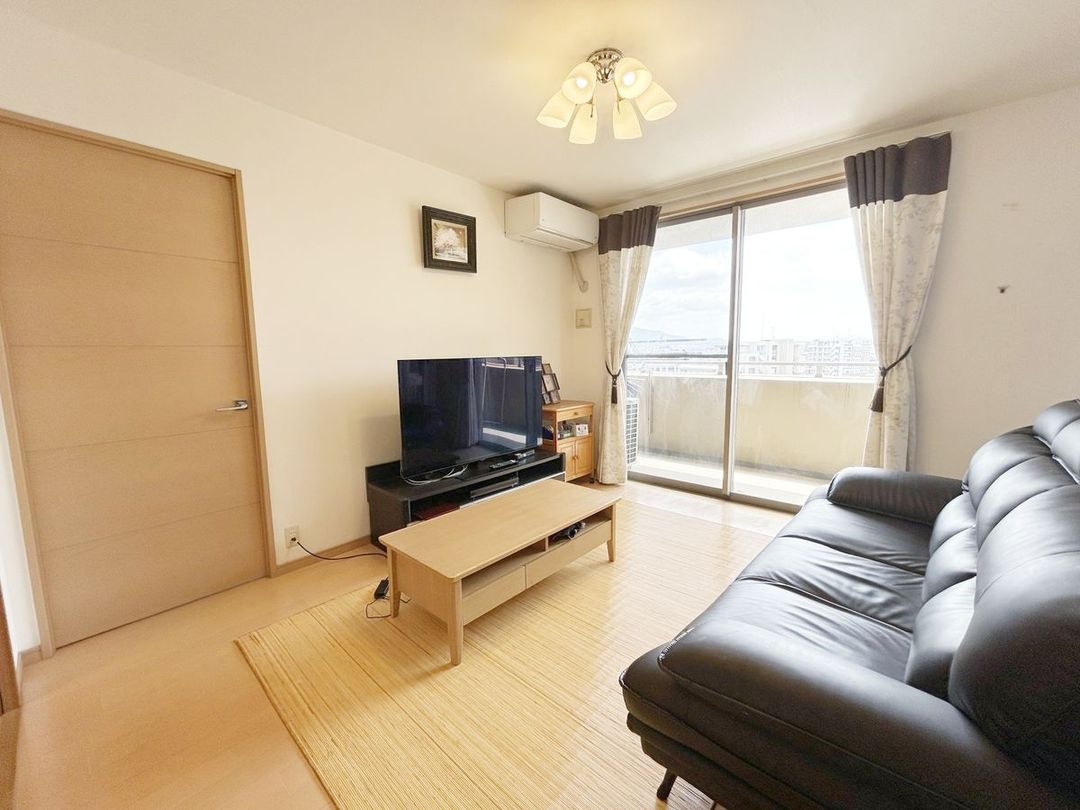 3LDK Apartment for Sale in Hakata Ward, Fukuoka - Thumbnail 2