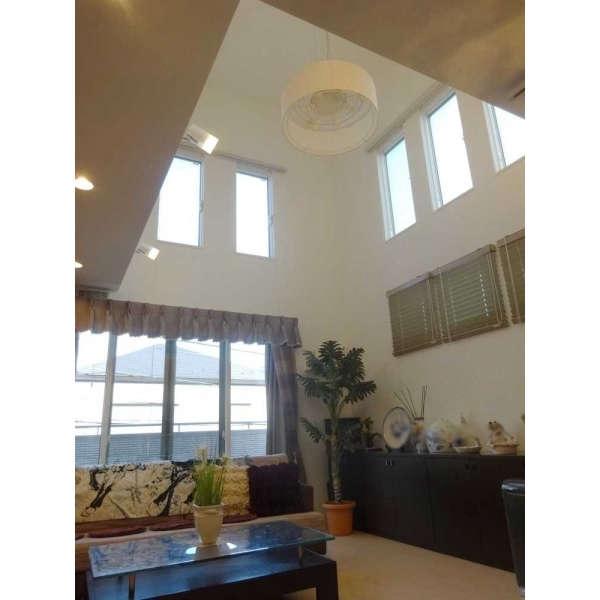 Modern 4LDK House for Sale in Shibuya, Tokyo near Shinsen Station - Thumbnail 4